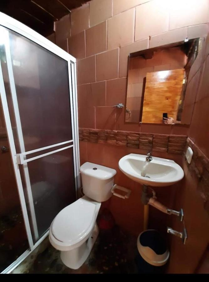 Hostal Y Cabanas Los Juanes Jardín Exterior foto